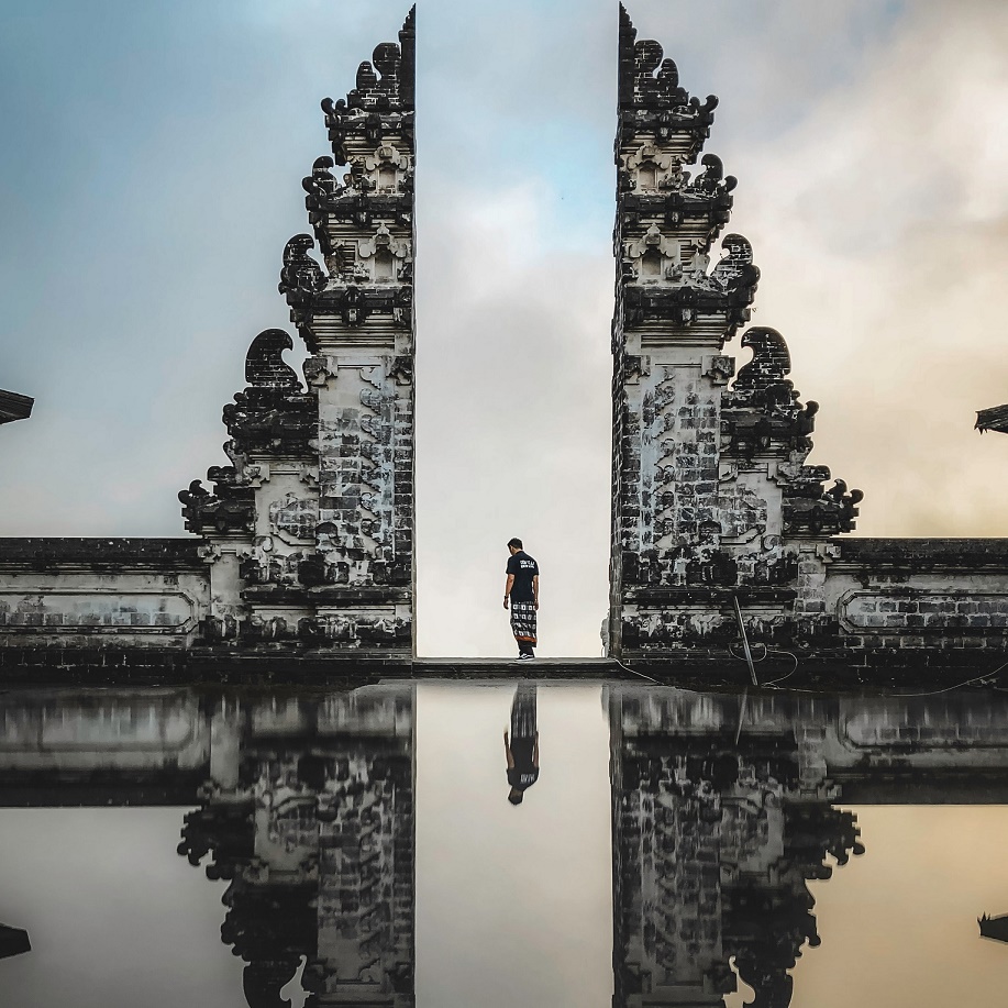 Road trip with raj selchr bgvs unsplash